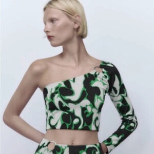 Zara  JACQUARD Asymmetrical Long Sleeve Top Size Small